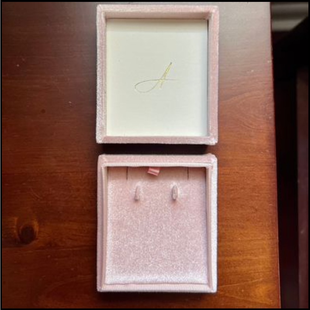 Velvet Jewelry Box(es)